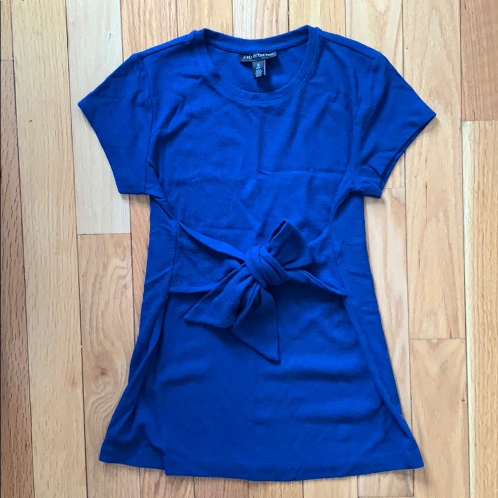 A Pea in the Pod Blue Tie-Front Blouse